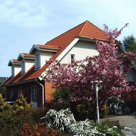 Holiday Home In Zingst With Swimming Pool Zingst